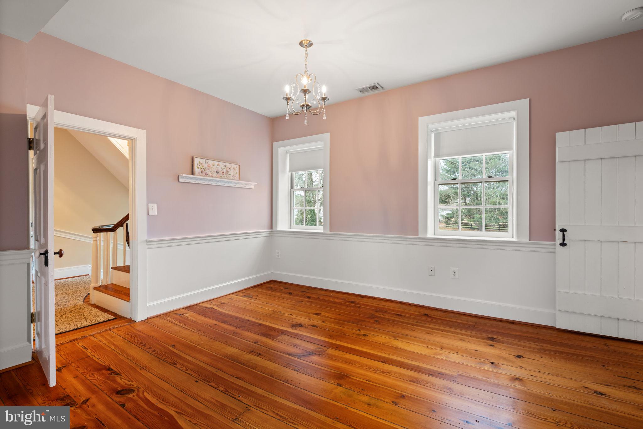 19937 Evergreen Mills Road Leesburg, VA 20175 - Photo 47 of 119 2nd bedroom
