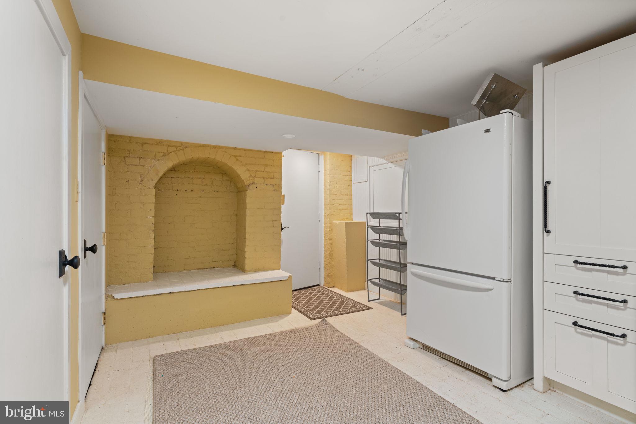 19937 Evergreen Mills Road Leesburg, VA 20175 - Photo 64 of 119 Utility Room