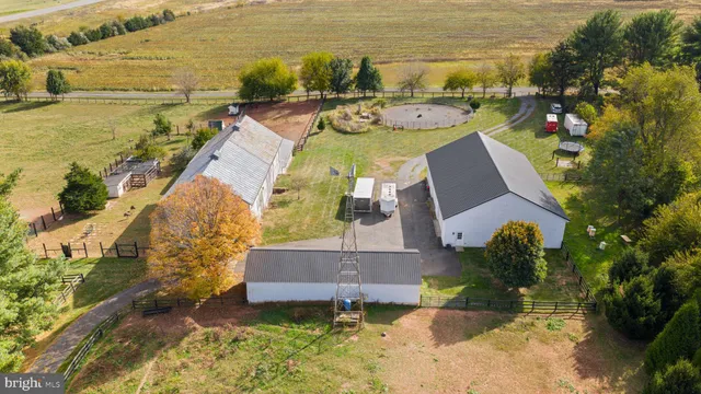 $2,750,000 | 19937 Evergreen Mills Road, Leesburg, VA 20175