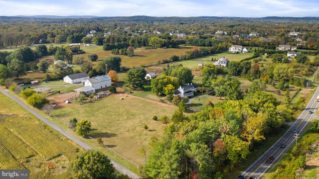 $2,750,000 | 19937 Evergreen Mills Road, Leesburg, VA 20175