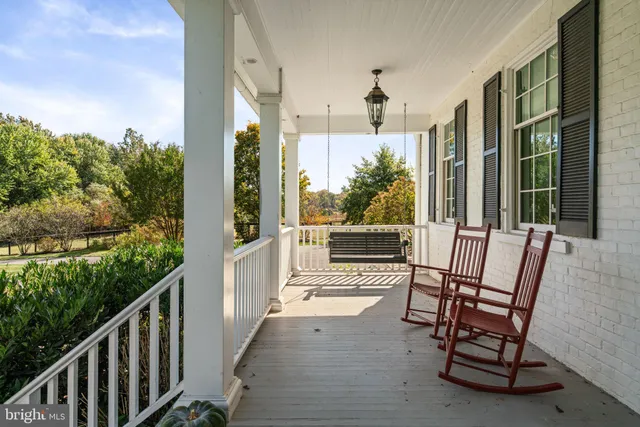 $2,750,000 | 19937 Evergreen Mills Road, Leesburg, VA 20175