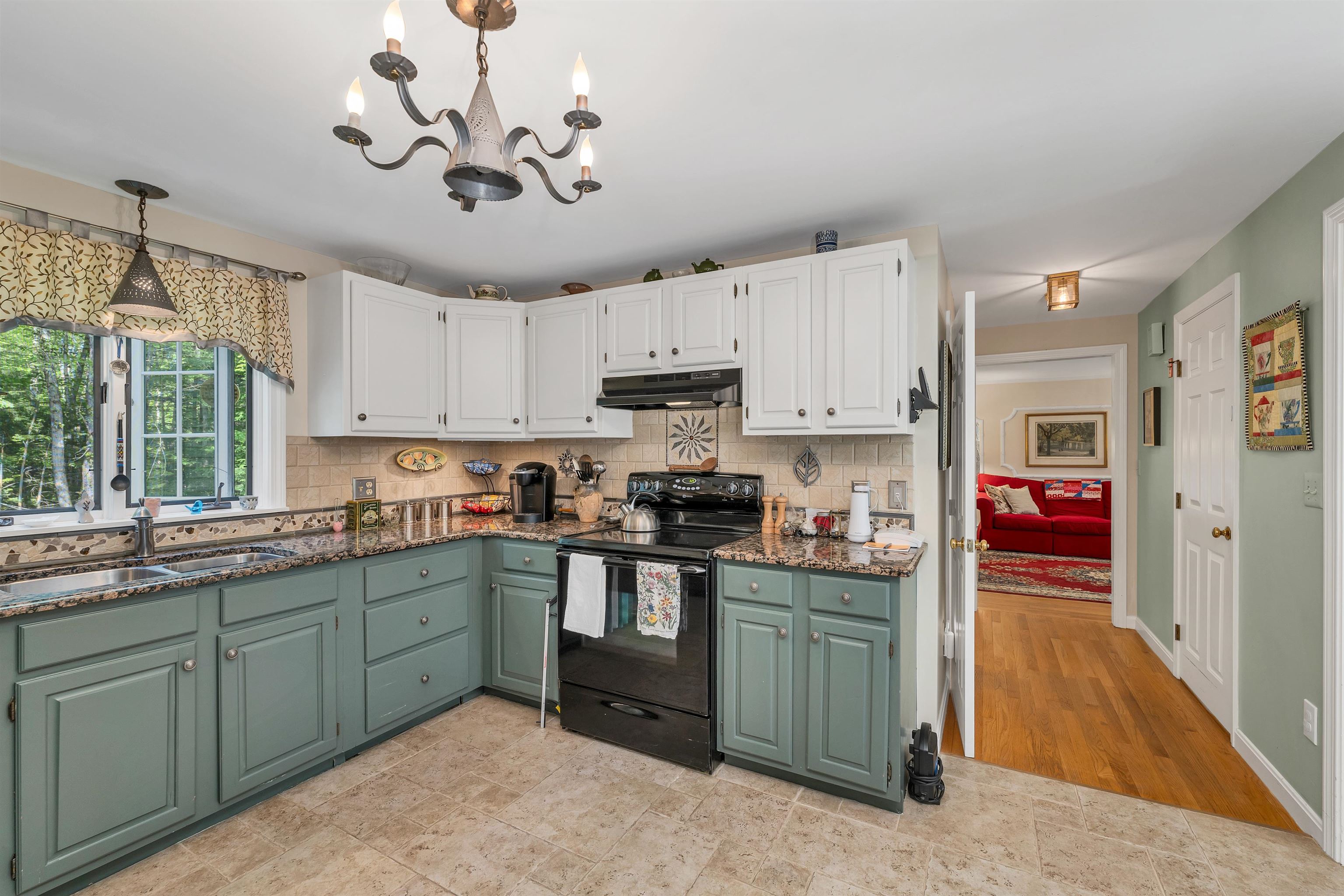 220 Governors Road Brookfield, NH 03872 - Photo 9 of 50