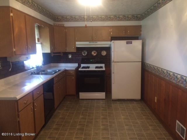 3418 Buckeye Road Louisville, KY 40216 - Photo 14 of 21 buckeye 6