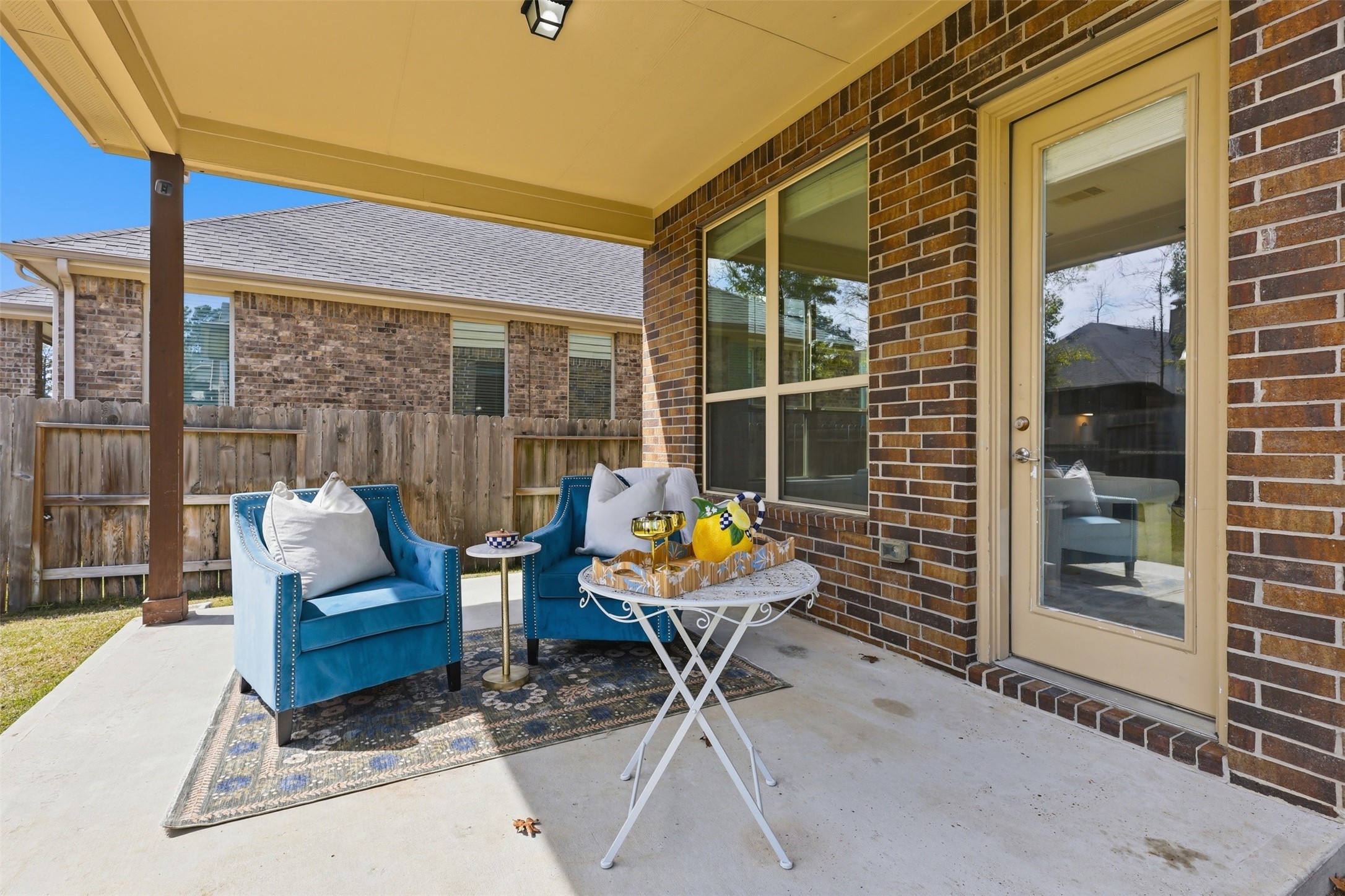 9926 Common Hawker Court Conroe, TX 77385 - Photo 33 of 40 Large COVERED back patio