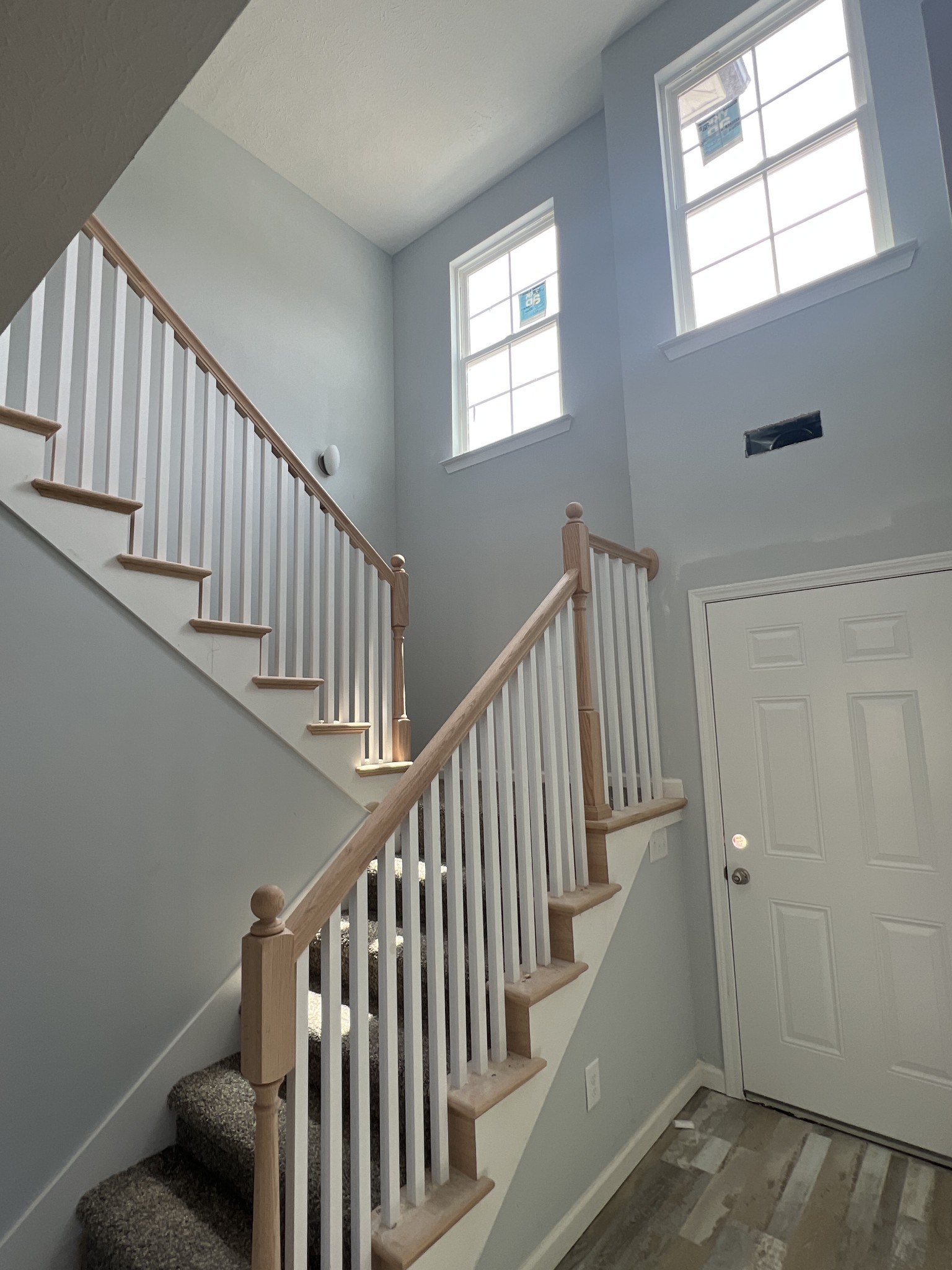 258 Timber Circle Manchester, TN 37355 - Photo 7 of 11 a view of an entryway with wooden floor