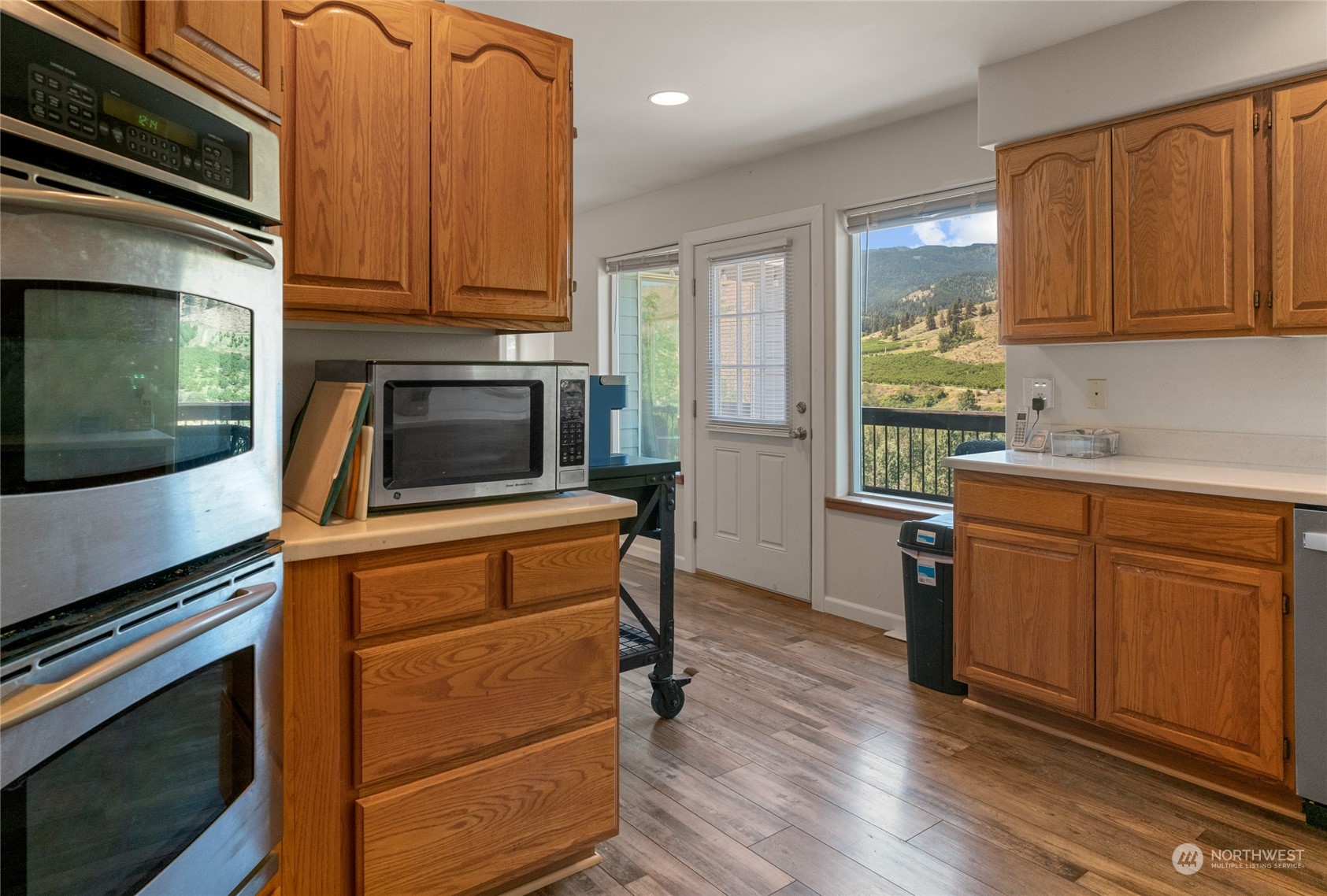 4626 Whispering Ridge Drive Wenatchee, WA 98801 - Photo 18 of 38 Gallery Image 18