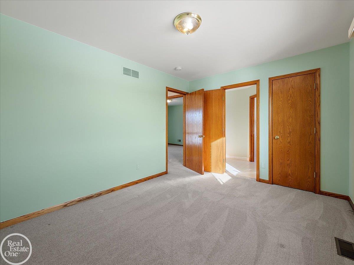 7487 Shea Road Marine City, MI 48039 - Photo 42 of 76 50166003-803f19ca-53d0-496b-936c-cfe600609ba8.JPG