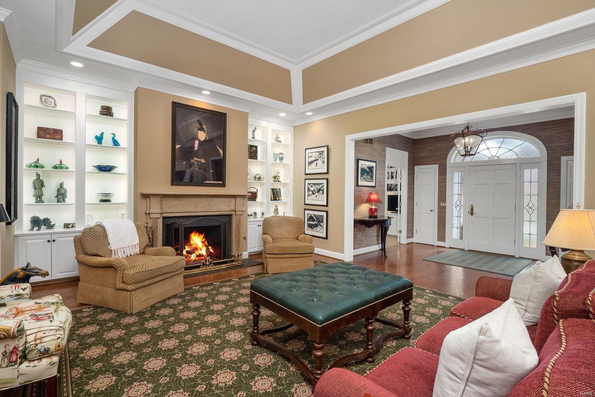 16 Upper Price Road St. Louis, MO 63132 - Photo 5 of 34 Gallery Image 5