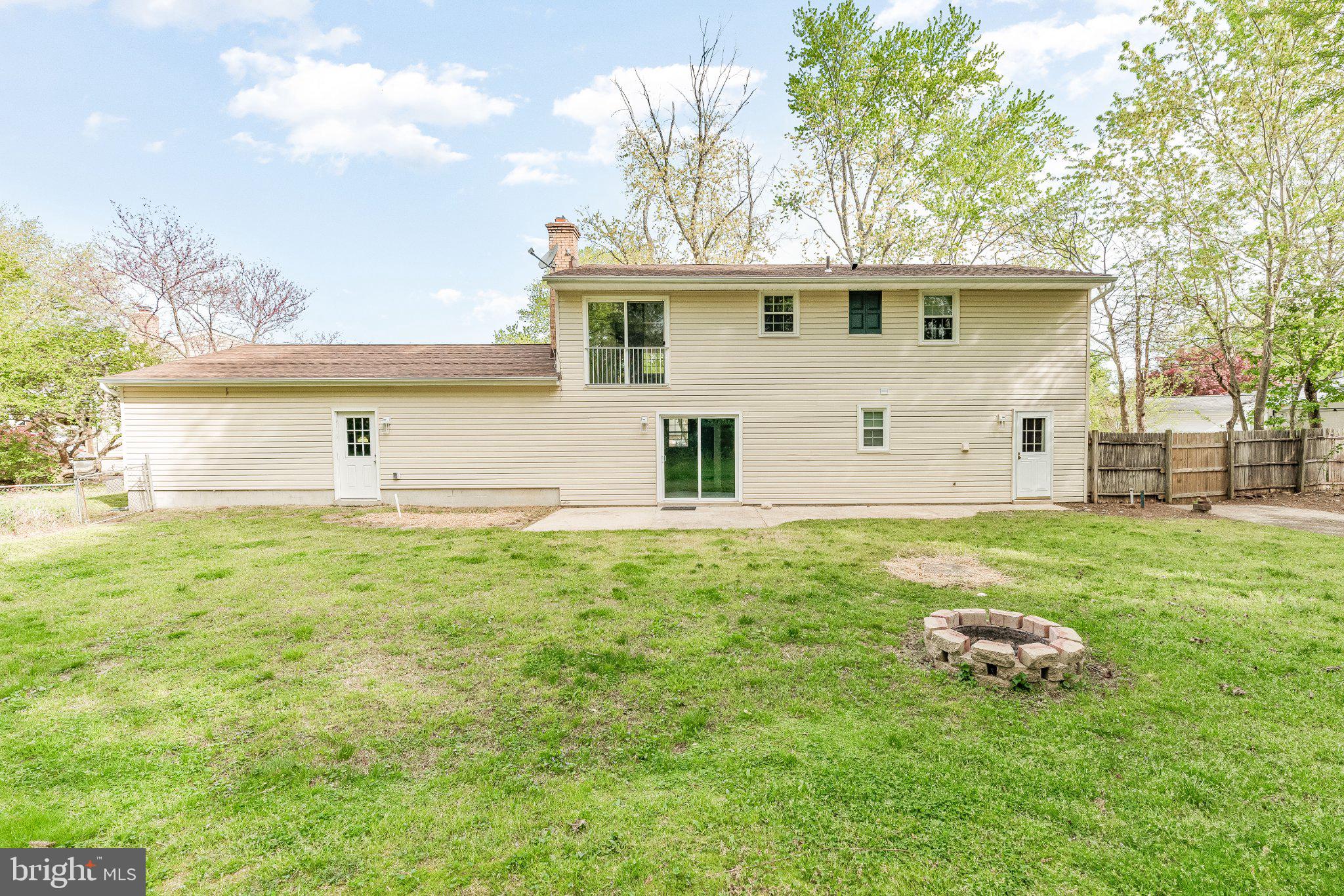11951 Prince Court Dunkirk, MD 20754 - Photo 36 of 72 a house view with a garden space
