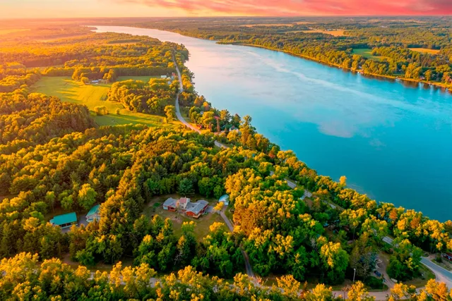 $399,900 | N3679 11th Drive, Montello, WI 53949