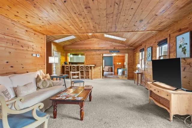 $399,900 | N3679 11th Drive, Montello, WI 53949