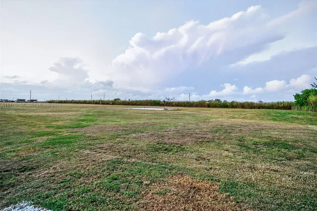 $1,000 | Farm Stay Sw Extended Stay, Unit 1, Miami, FL 33177