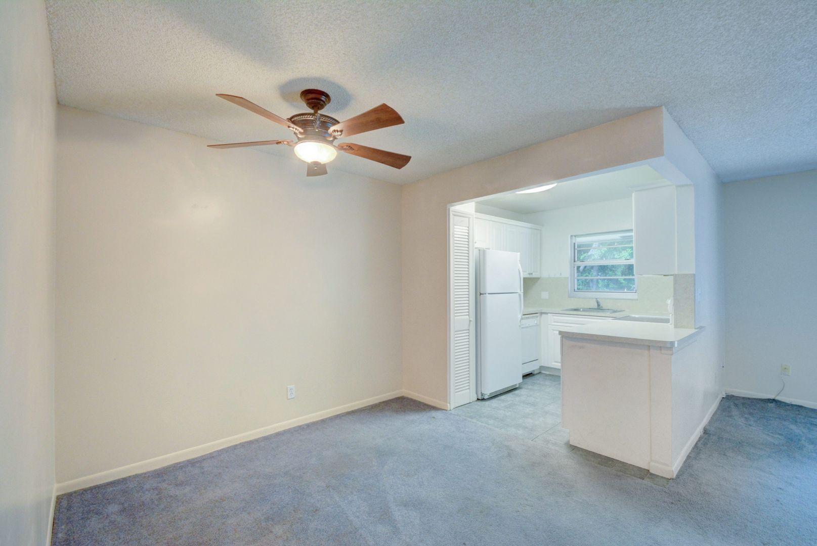 1074 Northwest 13th Street, Unit 273C Boca Raton, FL 33486 - Photo 17 of 27 dining