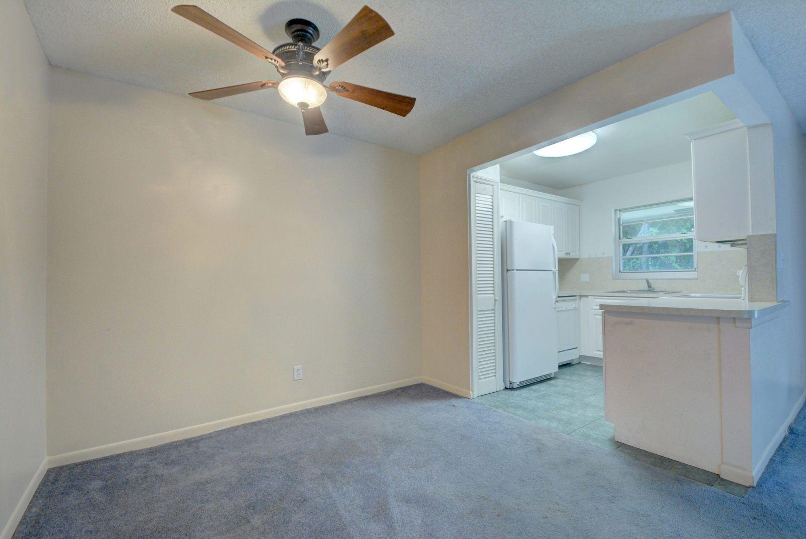 1074 Northwest 13th Street, Unit 273C Boca Raton, FL 33486 - Photo 18 of 27 kitchen,dining