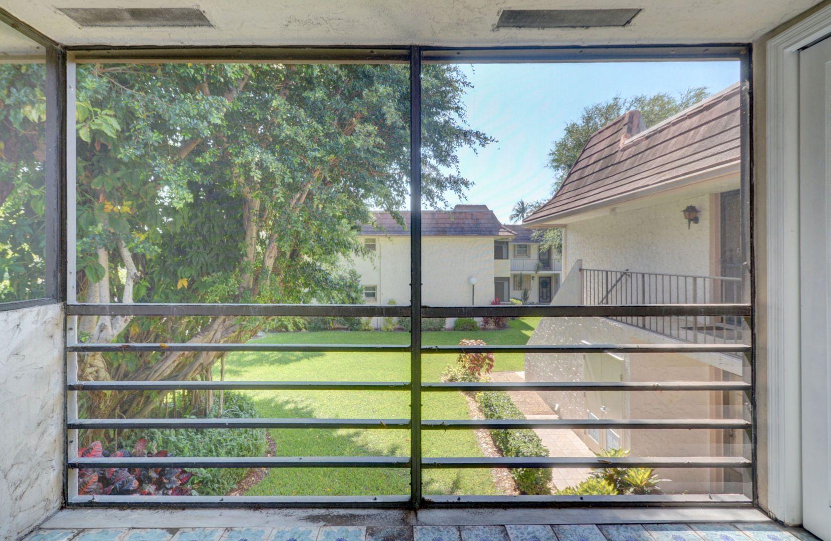 1074 Northwest 13th Street, Unit 273C Boca Raton, FL 33486 - Photo 4 of 27 patio