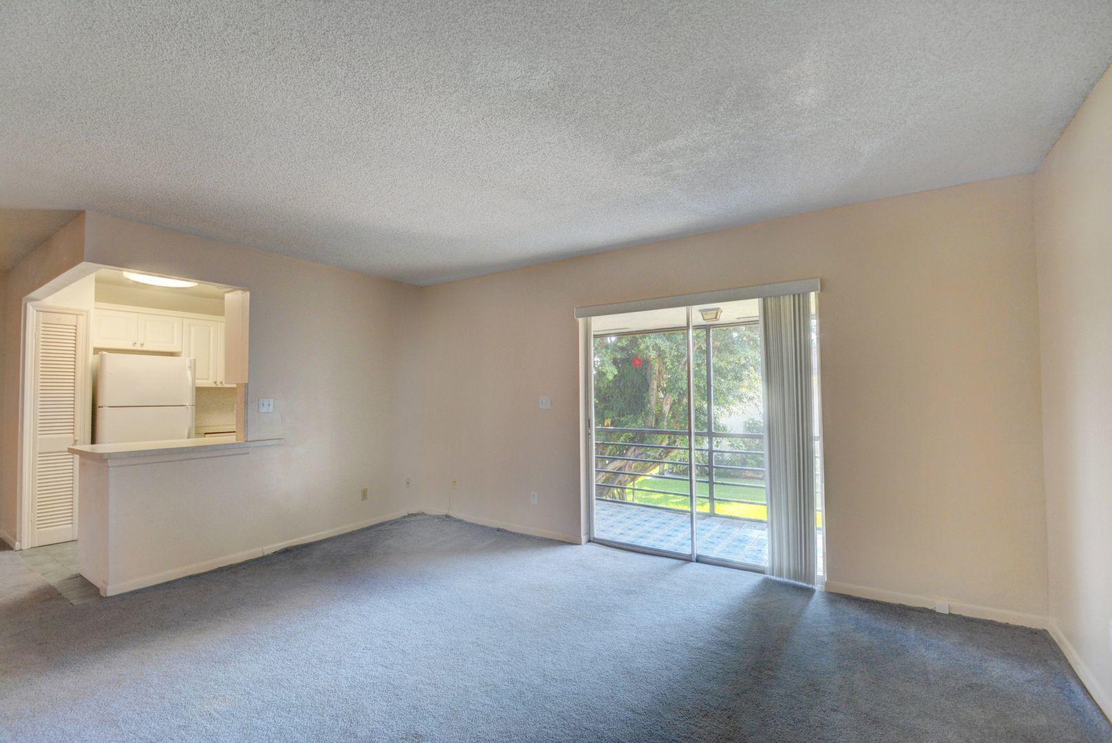 1074 Northwest 13th Street, Unit 273C Boca Raton, FL 33486 - Photo 8 of 27 living room