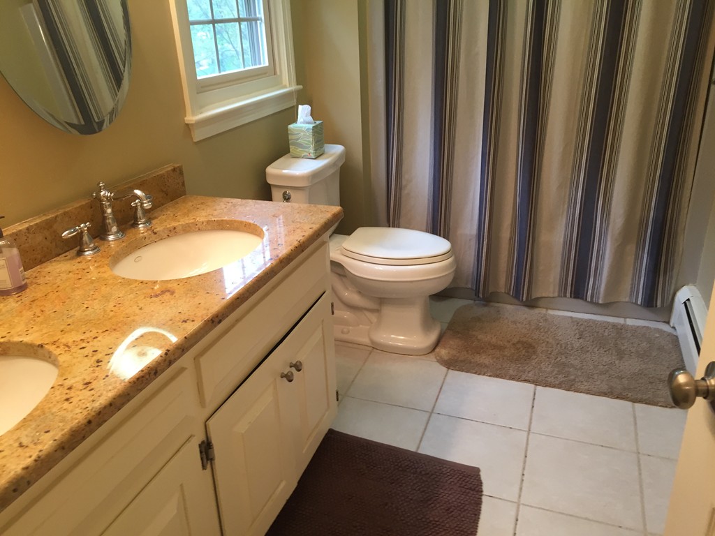 8 Lanthorn Road Northborough, MA 01532 - Photo 10 of 15 Gallery Image 10