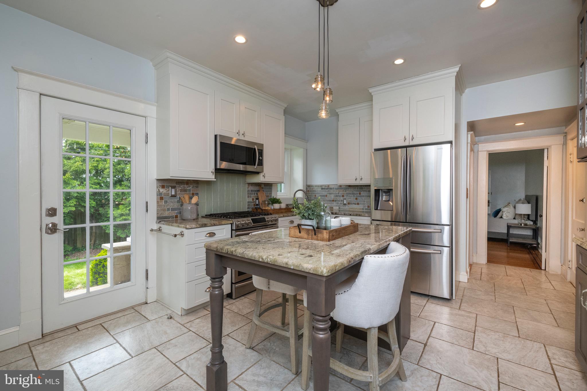 104 Edgewood Road Baltimore, MD 21286 - Photo 16 of 51 Gallery Image 16