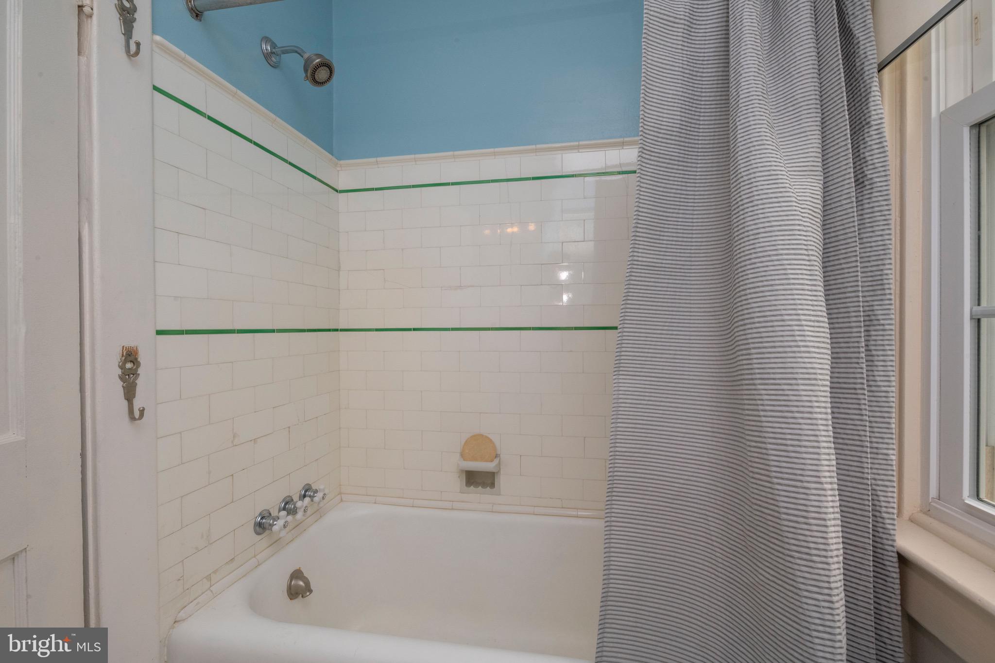 104 Edgewood Road Baltimore, MD 21286 - Photo 33 of 51 Gallery Image 33