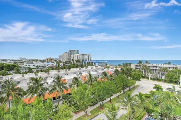 $3,000 | 531 North Ocean Boulevard, Unit 805, Pompano Beach, FL 33062