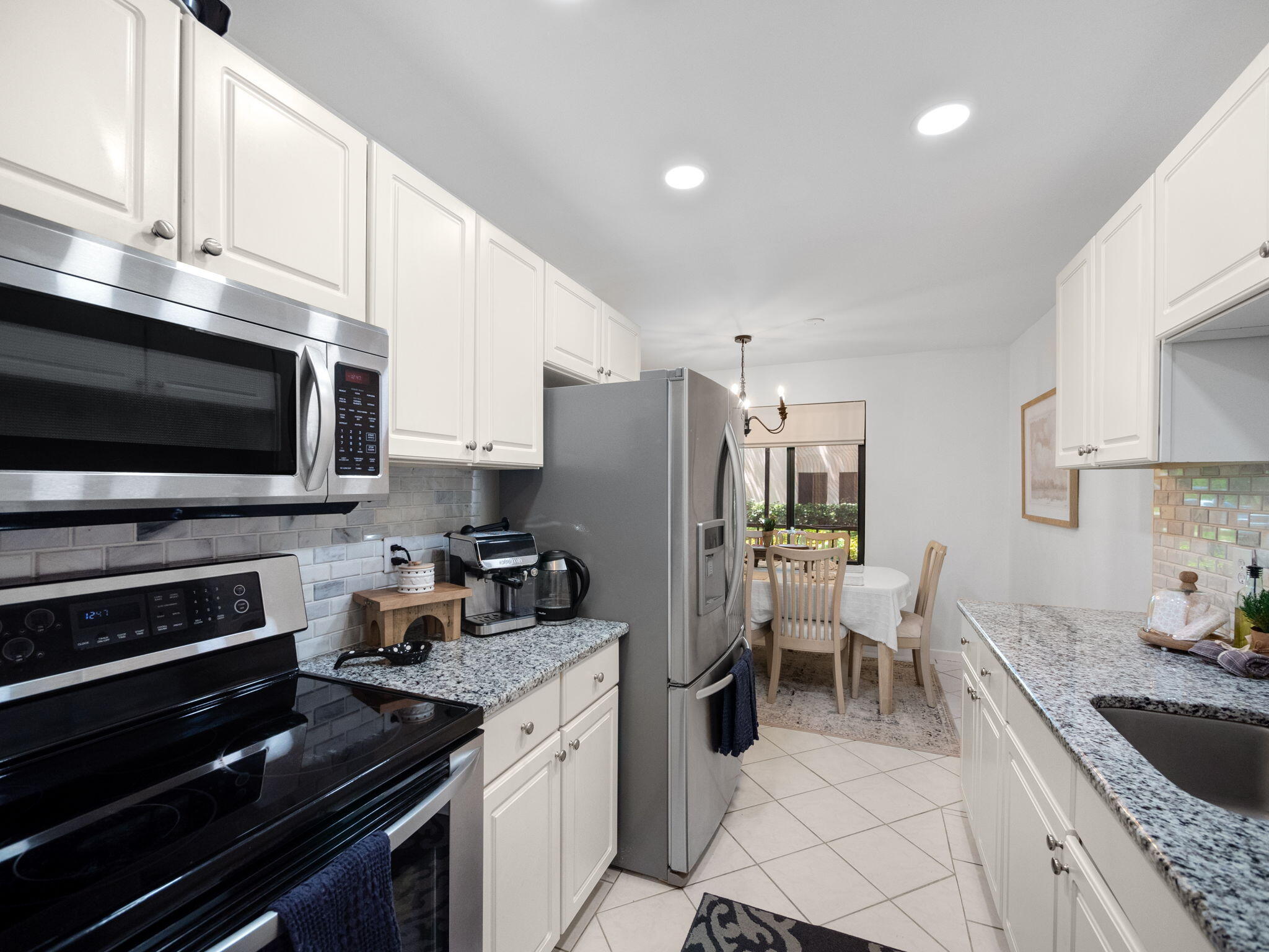 150 Pineview Road, Unit J2 Jupiter, FL 33469 - Photo 8 of 20 7-web-or-mls-006