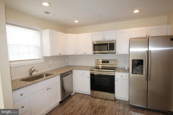 $2,650 | 1656 Woodtree Court East, Annapolis, MD 21409