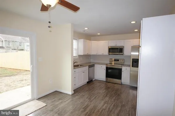 $2,650 | 1656 Woodtree Court East, Annapolis, MD 21409