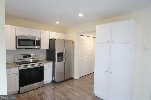 $2,650 | 1656 Woodtree Court East, Annapolis, MD 21409