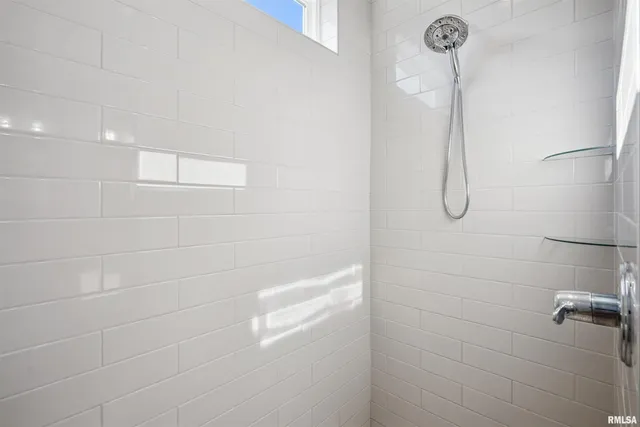 $499,000 | 783 Sweet Wood Lane, Blue Grass, IA 52726