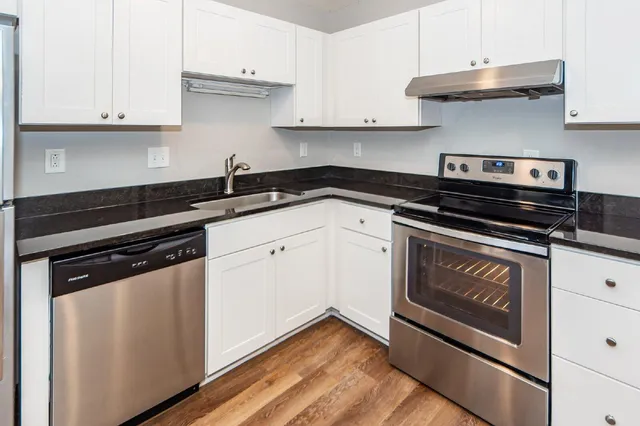 $1,775 | 296 Fleming Road, Unit C, Charleston, SC 29412