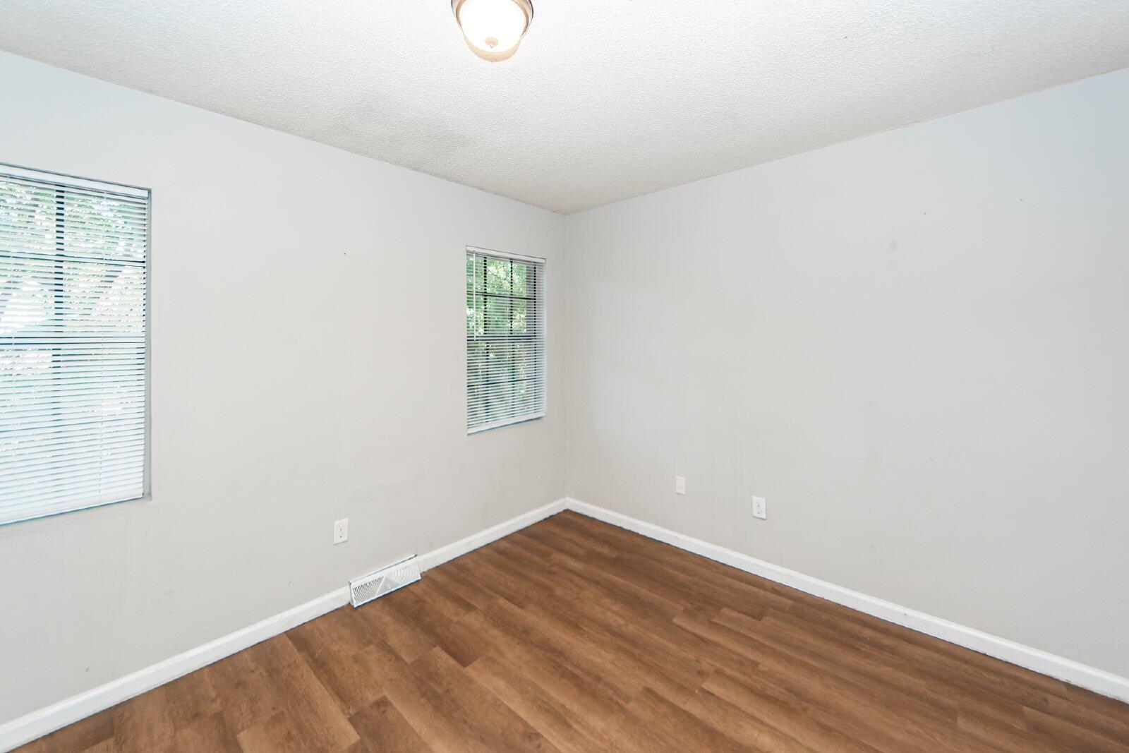 296 Fleming Road, Unit C Charleston, SC 29412 - Photo 10 of 15 large (5)