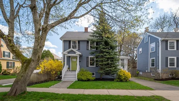 $799,000 | 135 Essex Street, Beverly, MA 01915