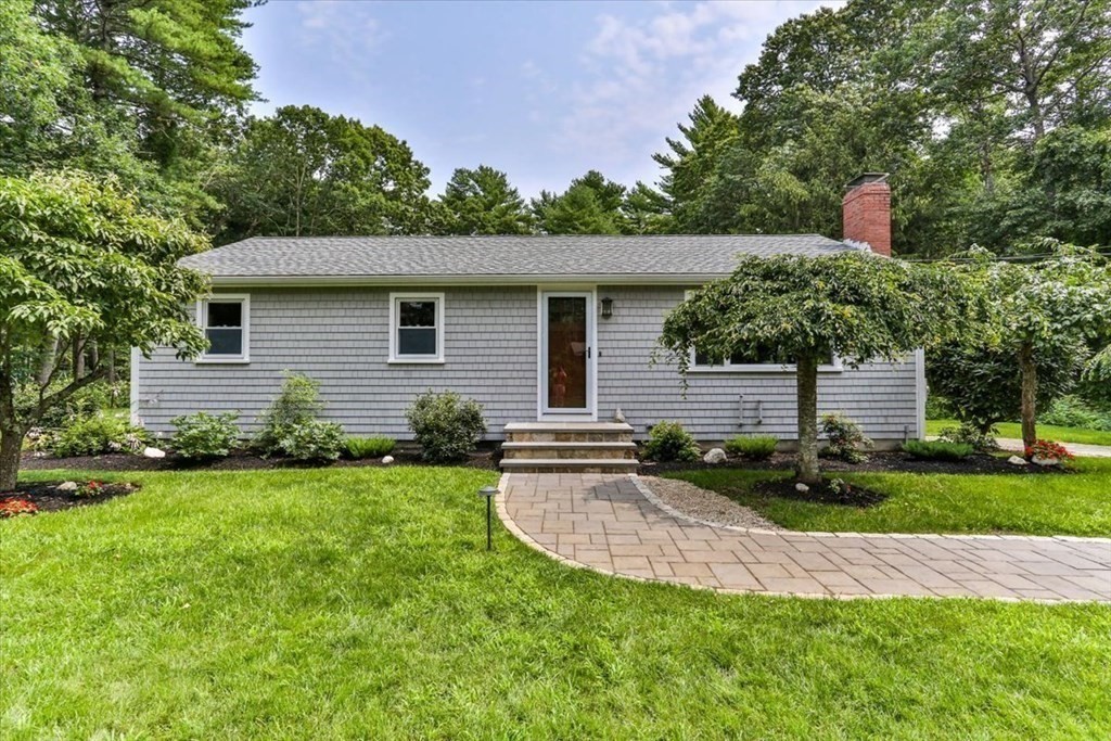 111 Upland Road Plympton, MA 02367 - Photo 2 of 42 Gallery Image 2