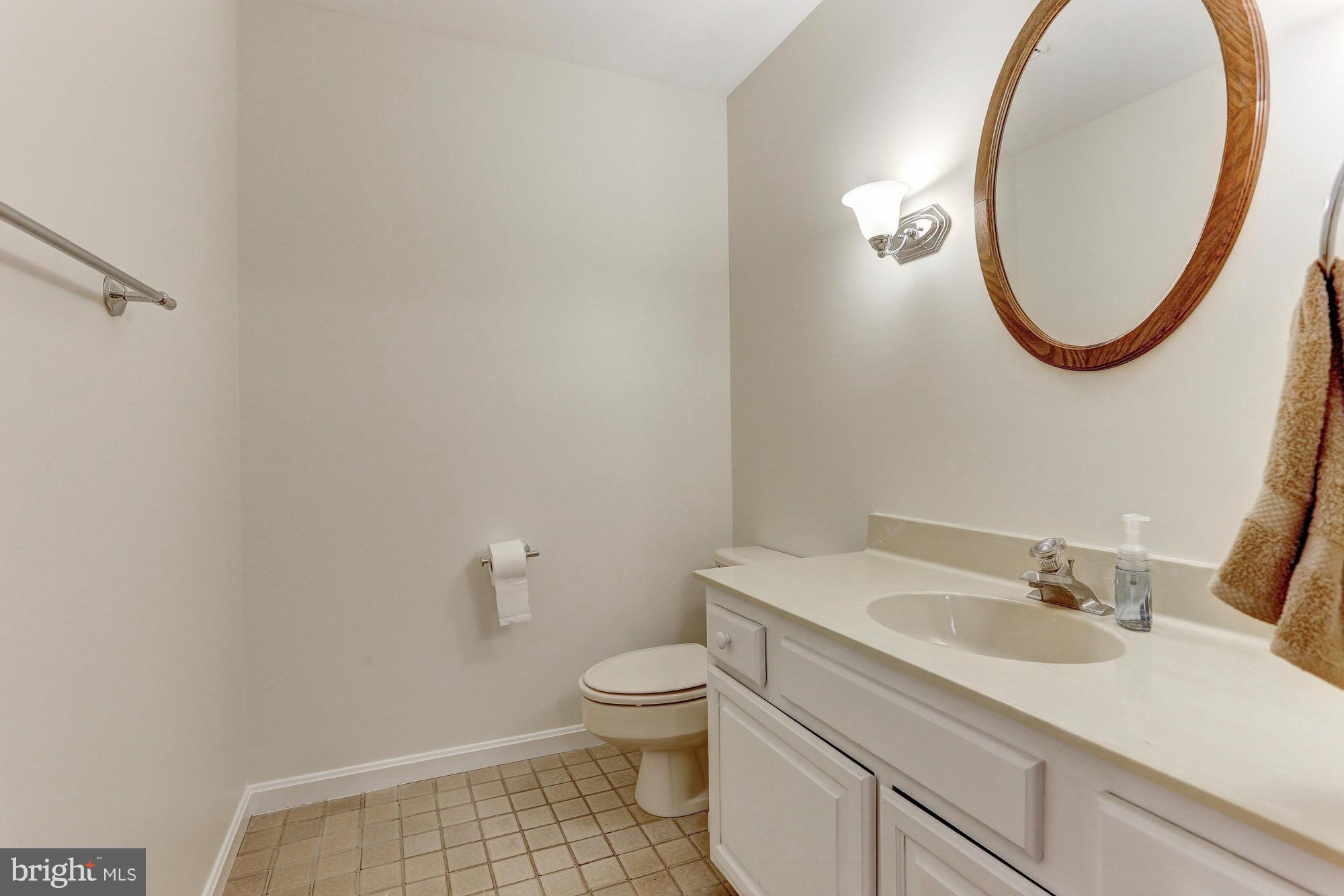 13654 Highland Road Clarksville, MD 21029 - Photo 13 of 30 Main Level | Powder Room