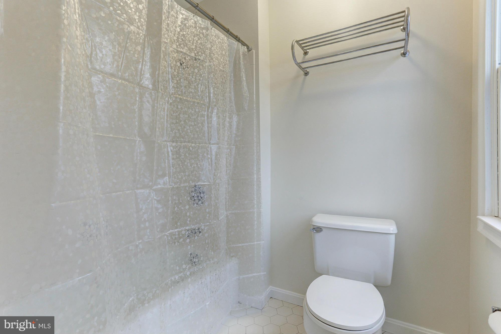 13654 Highland Road Clarksville, MD 21029 - Photo 16 of 30 Master Bath