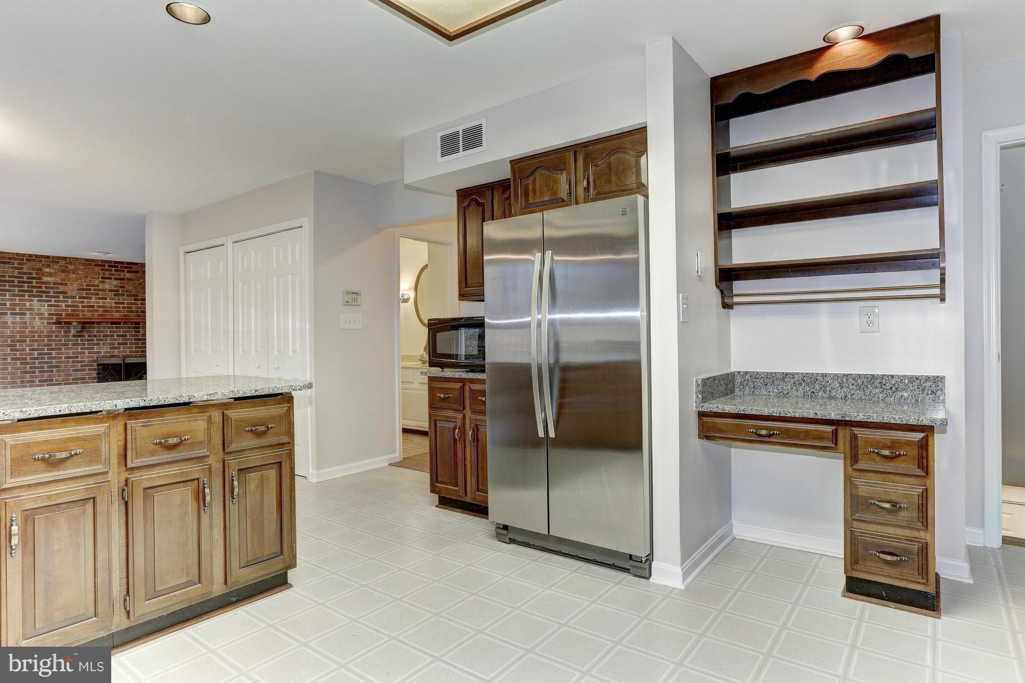 13654 Highland Road Clarksville, MD 21029 - Photo 8 of 30 Kitchen
