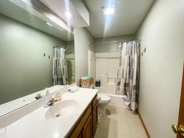 $389,000 | 3786-3788 Sage Drive, Rockford, IL 61114