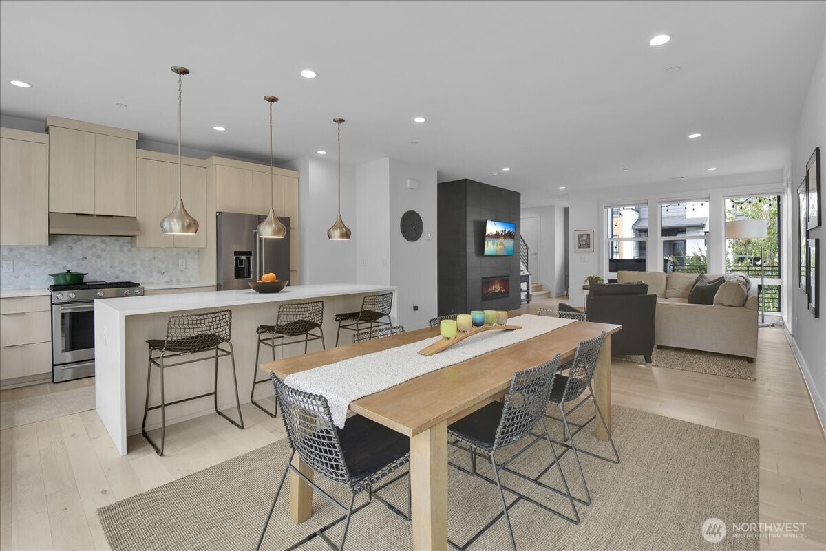9615 Northeast 183rd Street, Unit D Bothell, WA 98011 - Photo 11 of 31 Gallery Image 11