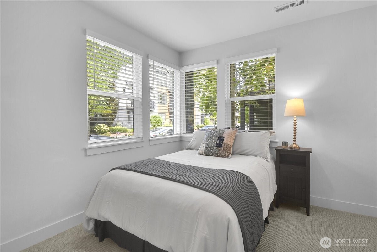 9615 Northeast 183rd Street, Unit D Bothell, WA 98011 - Photo 21 of 31 Gallery Image 21
