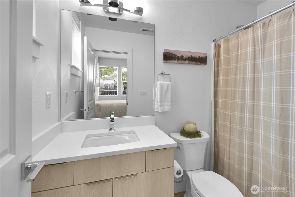 9615 Northeast 183rd Street, Unit D Bothell, WA 98011 - Photo 22 of 31 Gallery Image 22