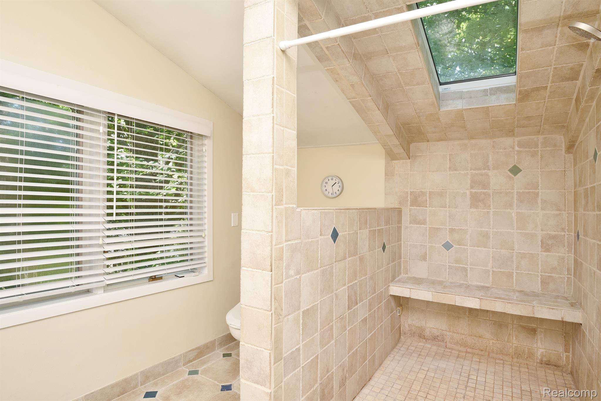 770 Foxhall Road Bloomfield Hills, MI 48304 - Photo 22 of 36 Gallery Image 22
