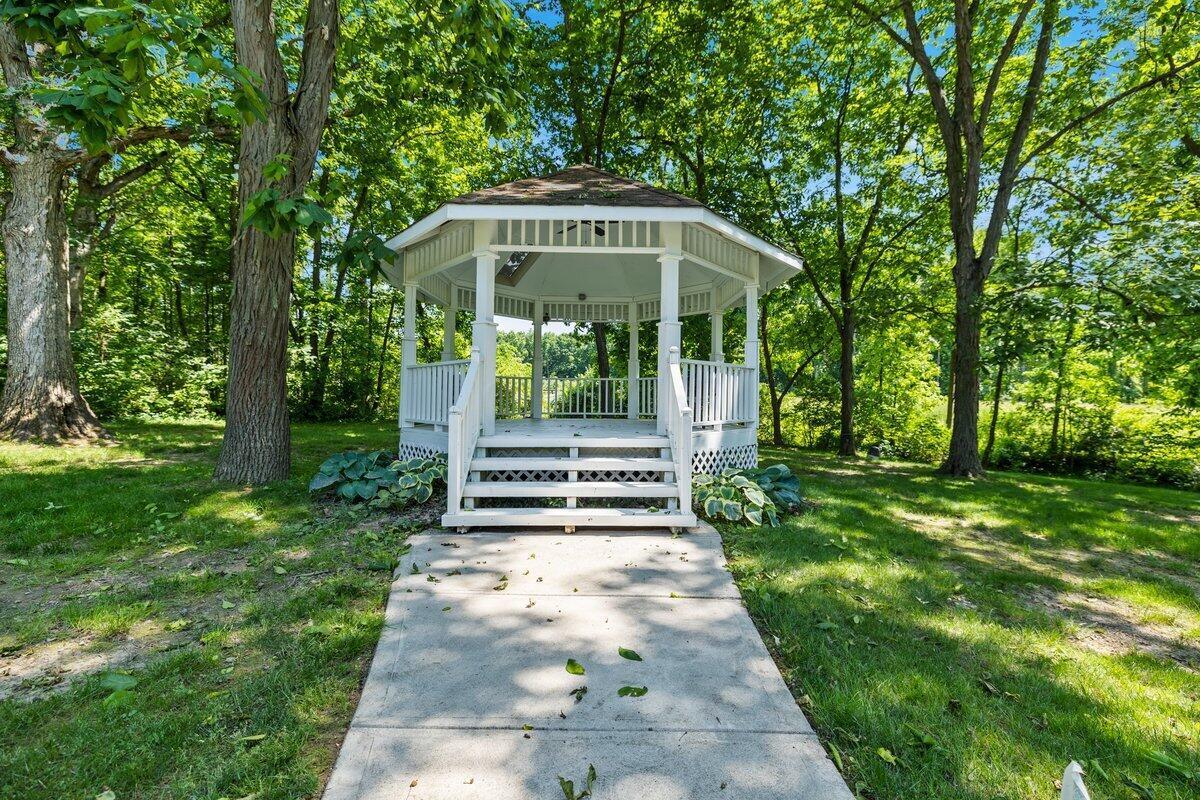 4349 Smothers Road Westerville, OH 43081 - Photo 36 of 39 Smothers Gazebo