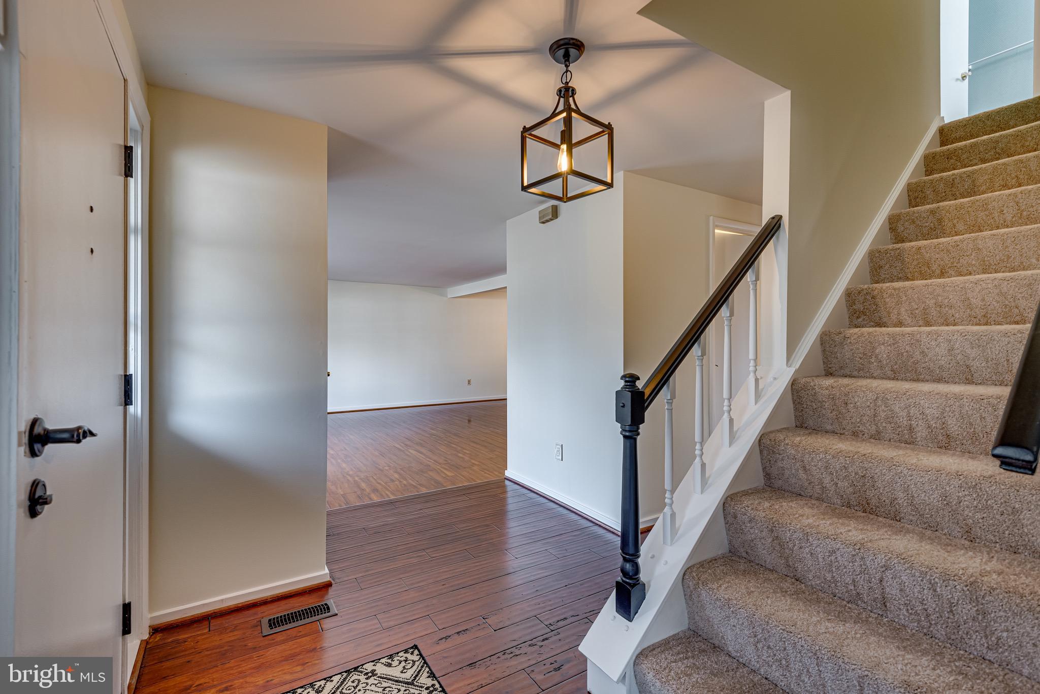 413 Golf Course Drive Arnold, MD 21012 - Photo 2 of 61 Foyer looking into living room