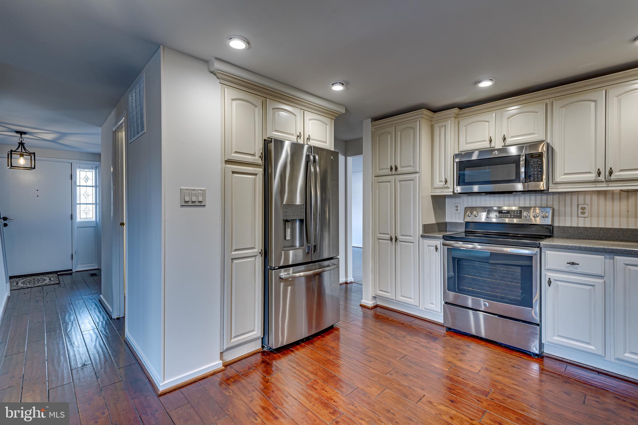 413 Golf Course Drive Arnold, MD 21012 - Photo 4 of 61 Kitchen