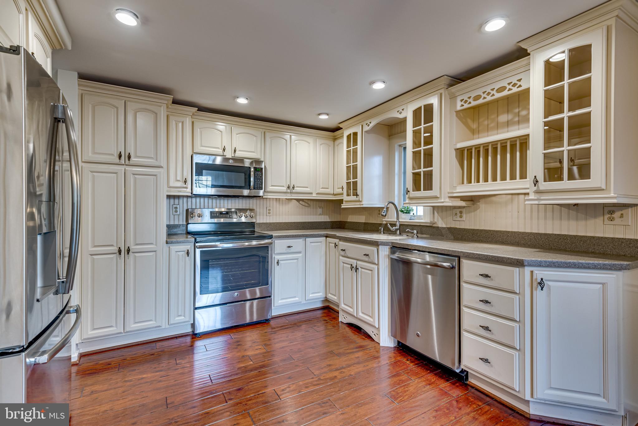 413 Golf Course Drive Arnold, MD 21012 - Photo 6 of 61 Kitchen