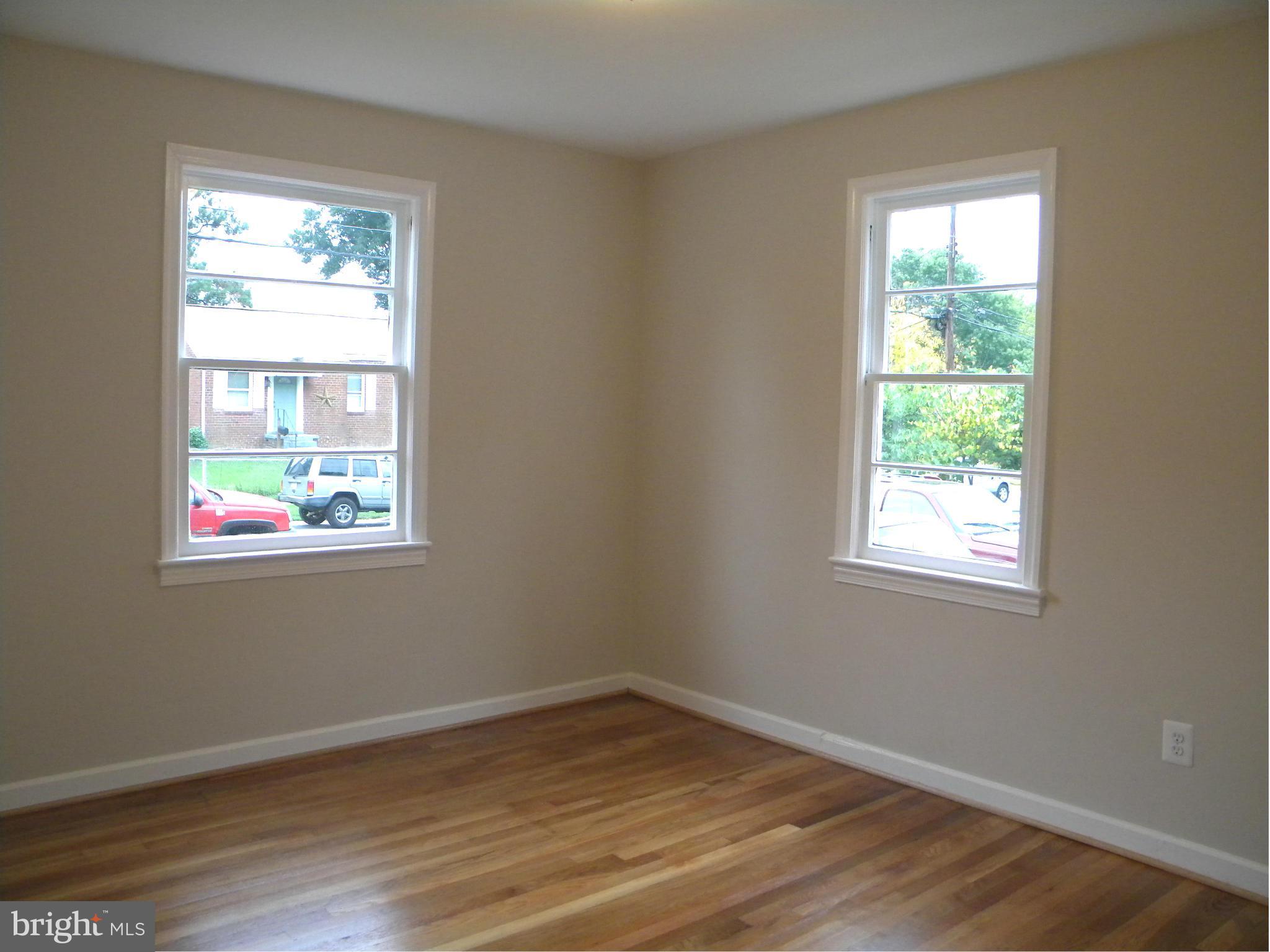 5022 Nantucket Road College Park, MD 20740 - Photo 11 of 30 Bedroom
