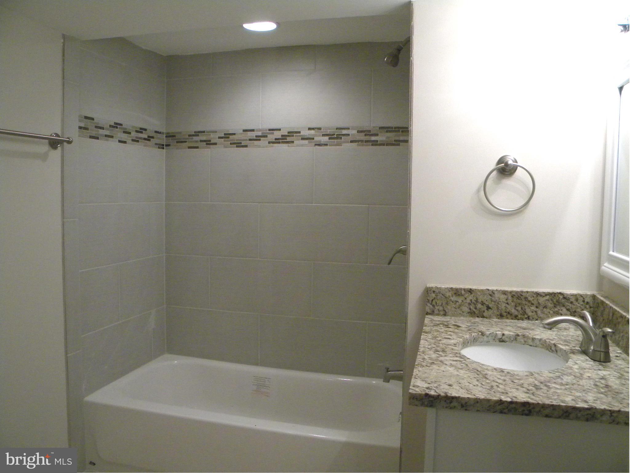 5022 Nantucket Road College Park, MD 20740 - Photo 12 of 30 Bath