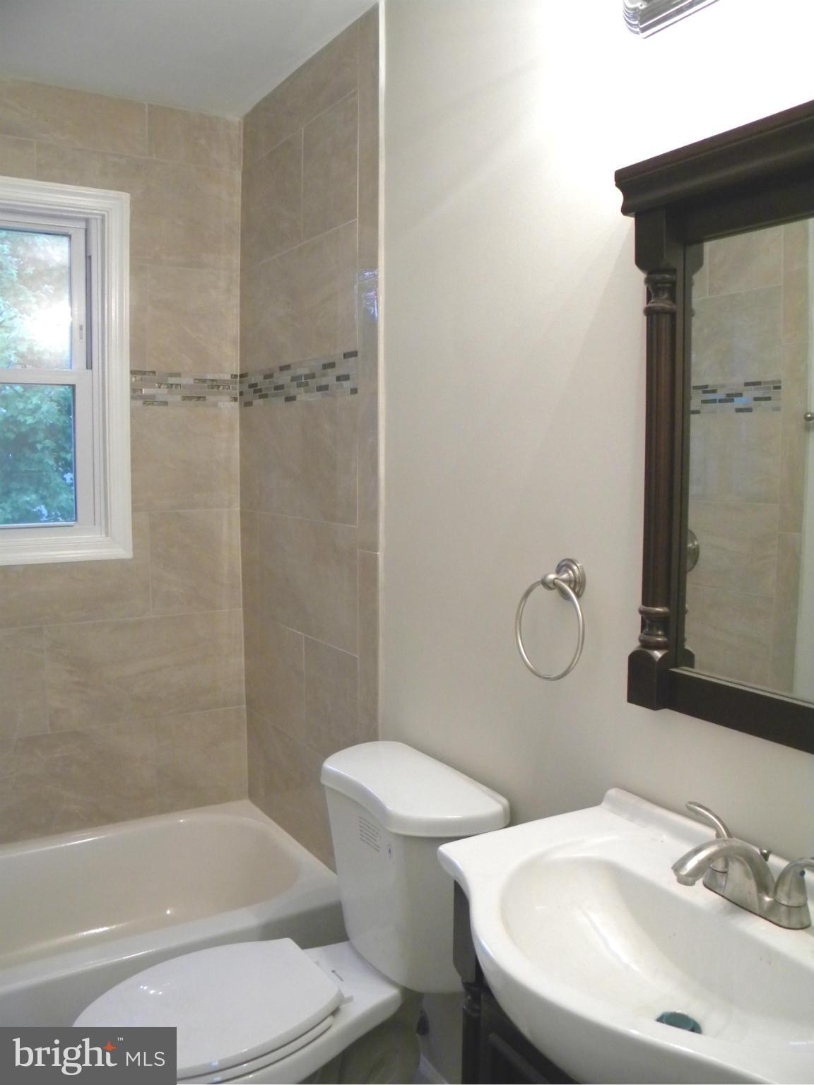 5022 Nantucket Road College Park, MD 20740 - Photo 5 of 30 Bath