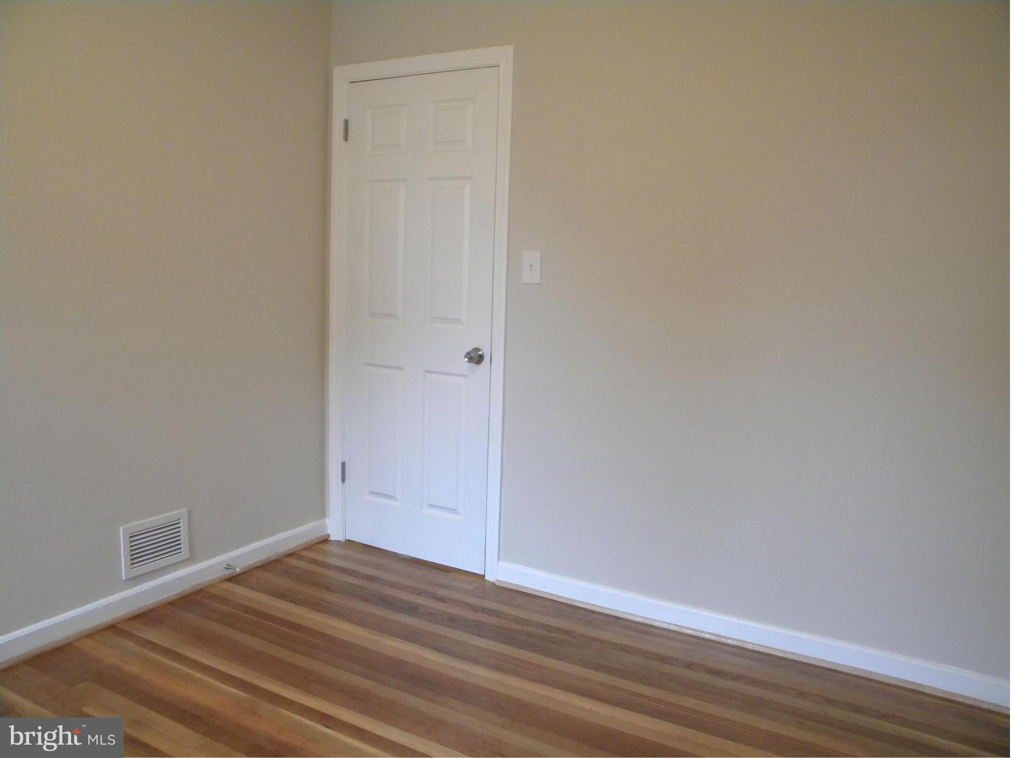 5022 Nantucket Road College Park, MD 20740 - Photo 10 of 30 Bedroom
