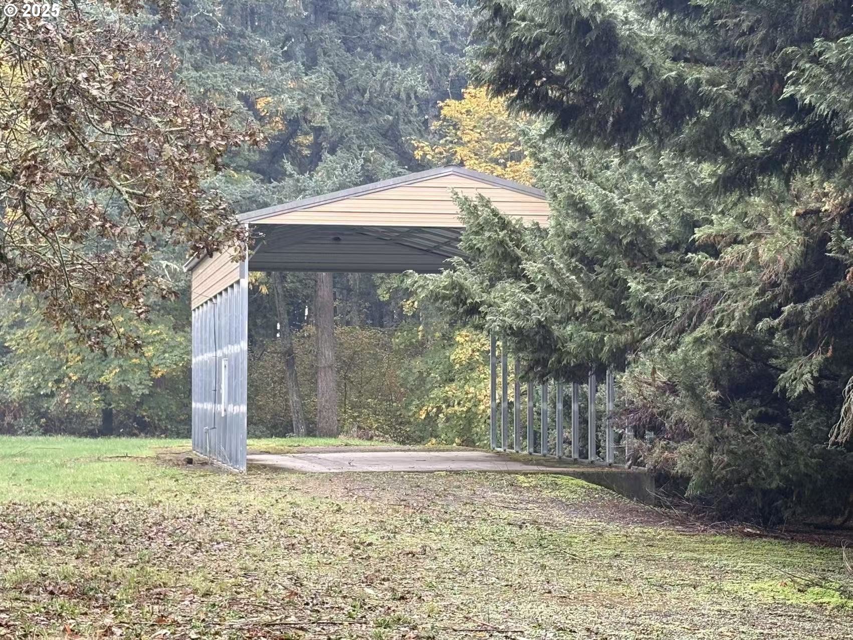 27741 Southeast Wallace Road Estacada, OR 97023 - Photo 35 of 45